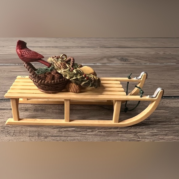 Hallmark NEW 2010 Christmas Ornament “Season of Beauty” by Marjolein Bastin - Picture 6 of 9